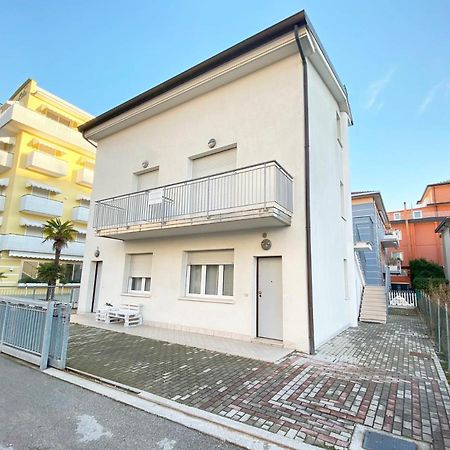 Dainese Apartments, Casa Abigail Lido di Jesolo Exterior foto
